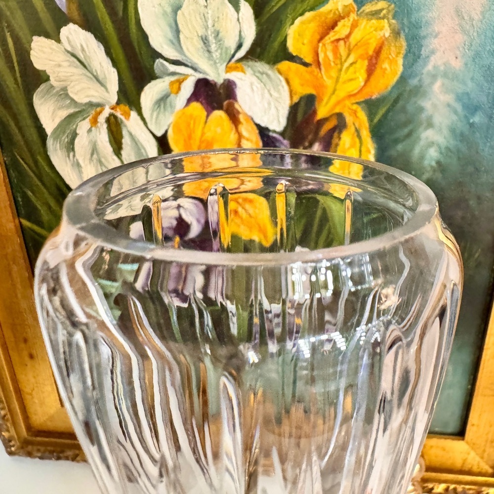 French Neoclassical Ormolu-Mounted Cut-Crystal Baccarat Style Vase, 19th Century - Picture 11 of 12
